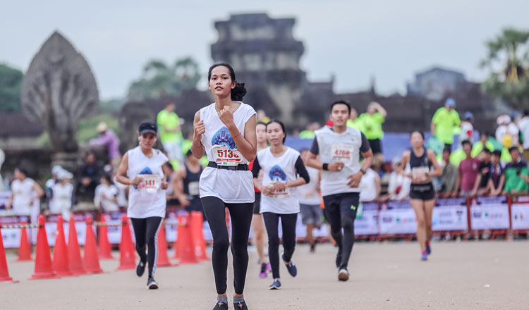 アンコール インターナショナル ハーフマラソン 予定通り開催に 生活情報サイト スター カンボジア