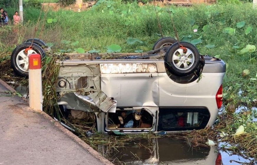 シェムリアップで自動車事故　カンボジア人1人、ベトナム人６人が死亡　