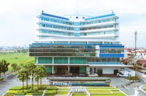 プノンペン　日本語で受診　安心の病院紹介３