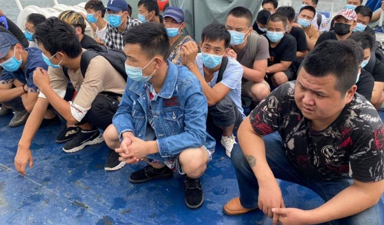 シハヌークビル沖、海上から密入国中国人36人を拘留