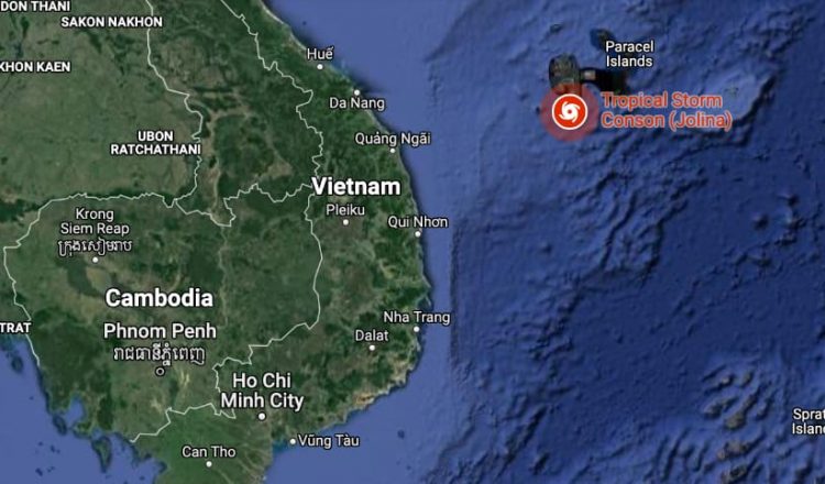 台風コンソンはベトナム中部以北に上陸する怖れ、カンボジア北部に警報
