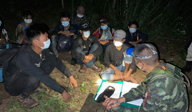 タイ　オミクロン株の恐怖でカンボジア国境地域の不法越境増加で取締り強化