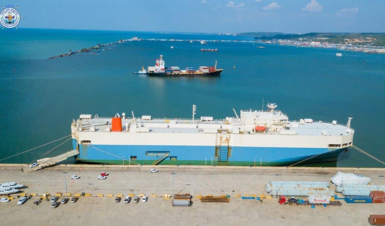 首相　シハヌークビル深海港プロジェクトは「債務の罠」にならない、と言明