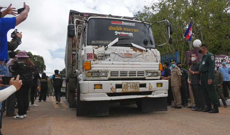 タイ・スリン県がカンボジアへのチョンチョム国境を再開