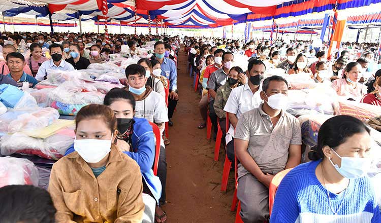 世界遺産：アンコール遺跡保存地域から不法占拠9065家族が自発的引越