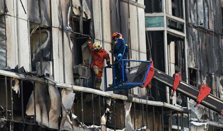 続々報　カジノ火災の大惨事　27人の死者、全てタイ人