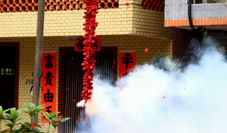 プノンペン　中国（旧正月）の花火や爆発物を禁止