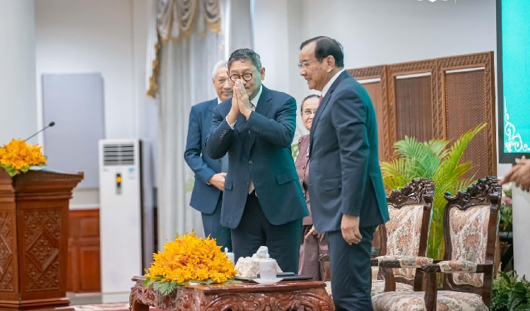 新外相　カンボジア外交政策を実行するための5項目の計画を発表