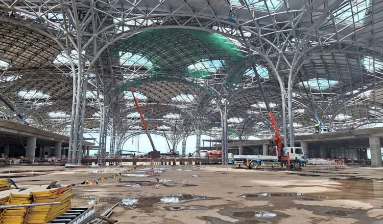 新プノンペン空港の第1期工事が50％以上、進捗している