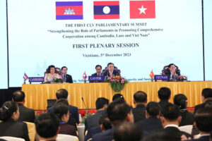 CLVサミットがインドシナ地域議会で3国の絆を強化