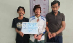 プノンペンのワットプノン ひったくり犯を逮捕