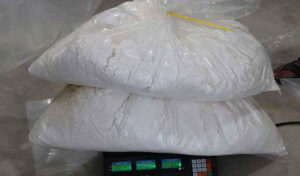 プノンペンのマンションで麻薬密売容疑　韓国人2人を拘束