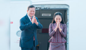 フン・マネ首相が27日、マレーシアを公式訪問