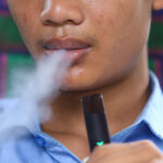 文科省　電子タバコ使用で多数を占める学生の喫煙防止を要請