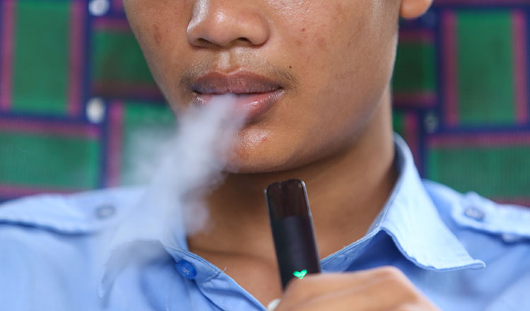 文科省　電子タバコ使用で多数を占める学生の喫煙防止を要請