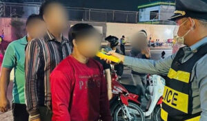 プノンペン都警察、運転手のアルコール濃度検査はするが乗客は必要ない