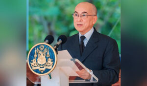 国王 新年を祝してクメール正月を重要な祭りと呼びかけ