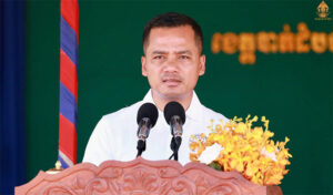 サール・ソカ副首相兼内務大臣 道路交通法は厳格な執行が必要