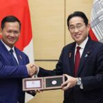 首相は、就任から最初の9か月間に成長促進のため「経済外交」に注力