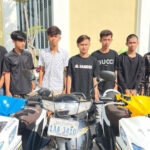 プノンペンで走行中の車に投石を繰り返す少年たちを摘発