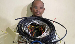 プノンペン  電力ケーブル専門の窃盗犯を逮捕