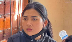 プノンペン都警察副長官の娘を装った女、数万㌦の詐欺容疑で拘束