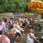アンコール地域の住民がネアックポアン遺跡で雨乞い儀式が始めた
