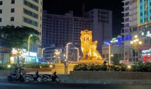 薬物と化学物質を所持していた中国人7人を拘束