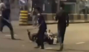 プノンペン 空港通りで不良少年グループの乱闘