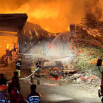 プノンペンのタバコ工場で大規模な火災