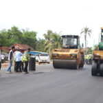 国道31号線復旧工事はほぼ90％完了し、1年契約よりも早く完成する予定