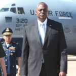 米国防長官がカンボジアを一日訪問に