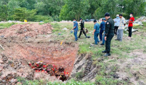 国家災害管理委員会(NCDM) 冷凍された無許可鶏肉1,000kg以上を廃棄