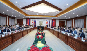 内務省 新たな道路交通規制法を起草