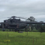 首相　ヘリコプター墜落事故で亡くなったパイロット2人の遺族に哀悼の意