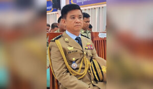 内務大臣、ストゥントレン州刑務所長を就任2か月で停職処分