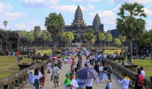 観光も中国頼み 2024年7か月間で中国人観光客が前年比45.6%増