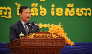 首相、カンボジア先住民族への取り組みを再確認