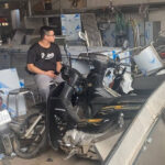 プノンペン　中国人運転の車が住宅に突っ込む