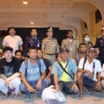 タイ人13人を不法就労で強制送還に