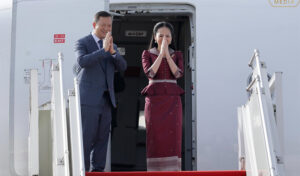 首相、代表団を率いて第44回及び第45回ASEAN首脳会議に出席