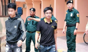 バベット 不法就労のベトナム人26人を強制送還