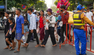 プノンペン当局 最大規模の「水祭り」に向けて準備中