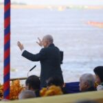 プノンペン都庁の発表　水祭りの初日に参加者が100万人を突破