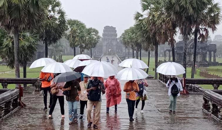 今後は雨、晴れを繰り返す日々が続き、やがて乾季が本格化