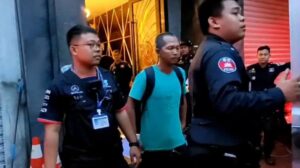 プノンペンの外国人所有KTV 麻薬取締りで逮捕者 薬物証拠押収