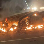 悲劇な事故　タクシー火災で2人死亡、3人救出