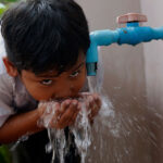 カンボジアは2030年までに100%の清潔な水の供給を目指す