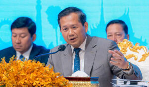 首相、公務員の効果的な採用と管理を要請