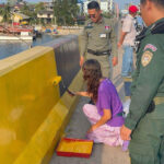 カンポット橋に「落書き」した外国人を逮捕、そして彼女の汚点を回復させる